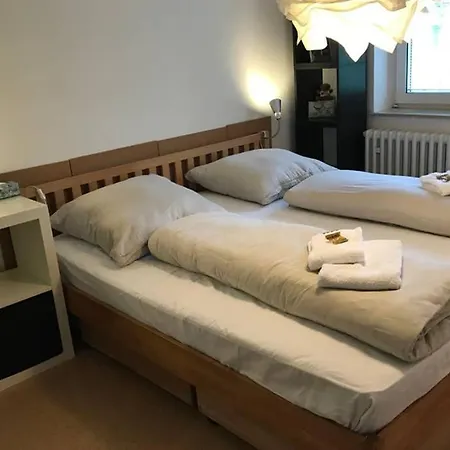 Bahnhofsnahe, Ruhige Und Sonnige 2 Zimmerwohnung Im Dichterviertel Wiesbaden Extérieur photo